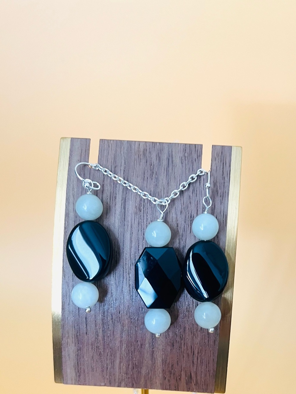 Silver plated Black crystals and jade Green Beaded Jewelry Set